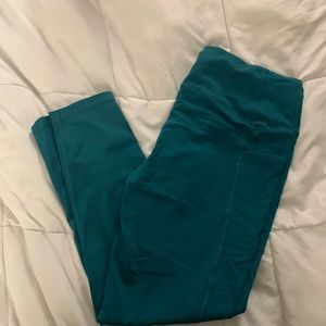 Victoria Secret Knock Out Pocket Leggings